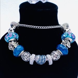 **SALE THIS WKND ONLY**Pandora Blue Pave💙Bracelet